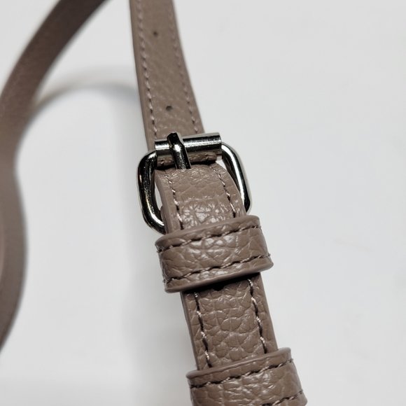 NWT STEVE MADDEN Mushroom Crossbody - Picture 4 of 10